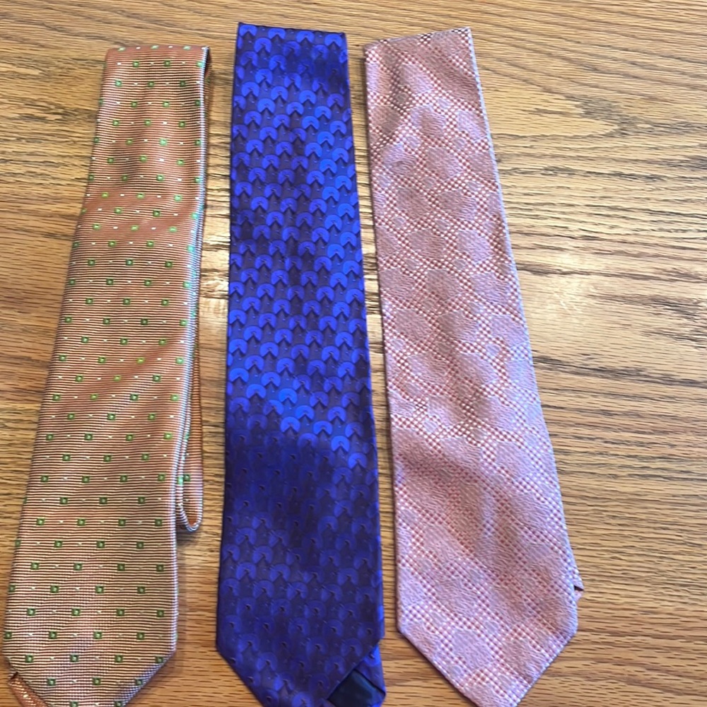 A lot of 3 designer mens vintage neckties